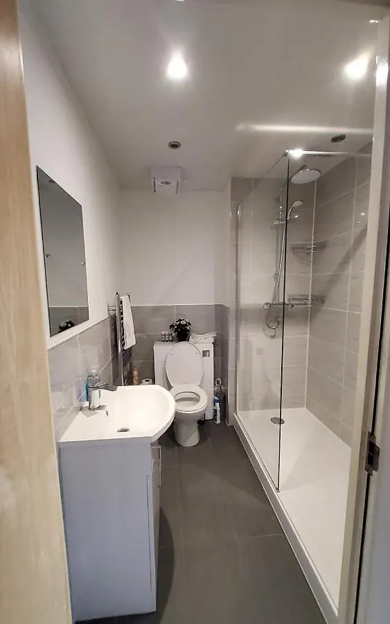 4 Separate Beds, Sleeps 6, Beautiful 2 Bed Apt Edinburgh Apartman