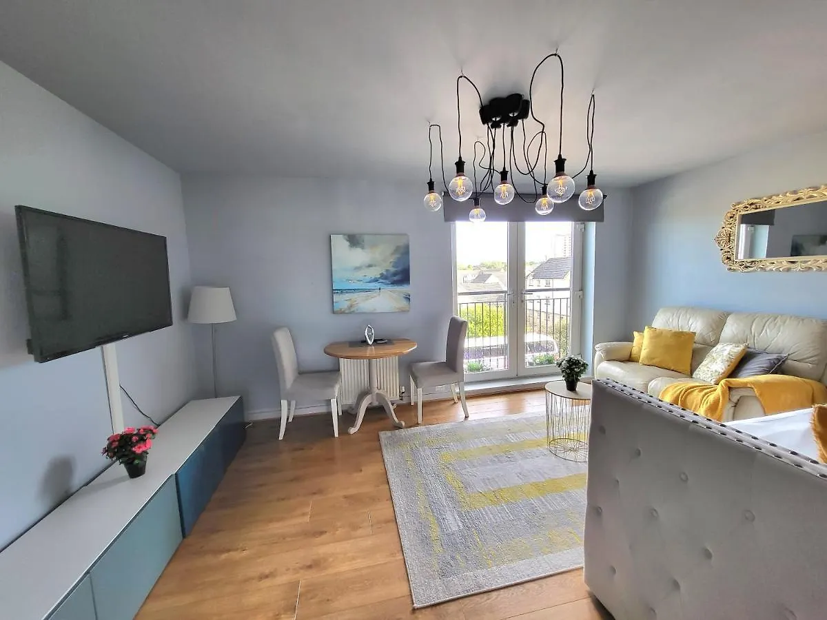4 Separate Beds, Sleeps 6, Beautiful 2 Bed Apt エディンバラ